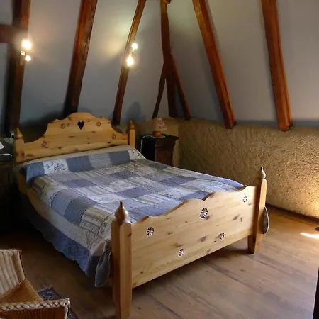 Chambres D’hôtes De Barathe Alojamento de Acomodação e Pequeno-almoço *